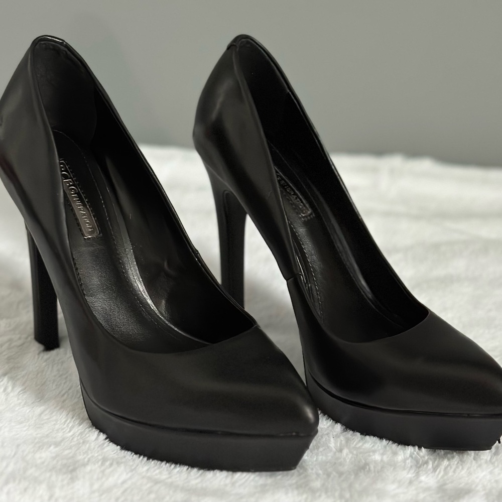 BCBGeneration Black Pointed Toe High Heels